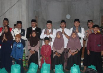 Perkuat Ukhuwah Islamiyah, Pj. Bupati Bogor Subling Bareng Tokoh Agama dan Warga Parung