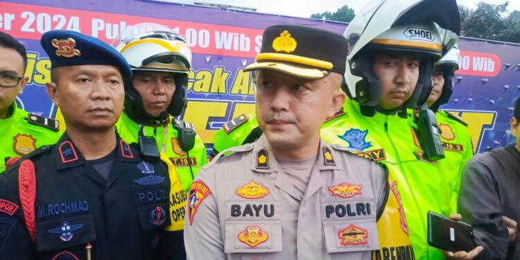 Pos 1 Bandung Menuju Puncak di Tutup, Kompol Bayu : Dibuka Besok Pagi