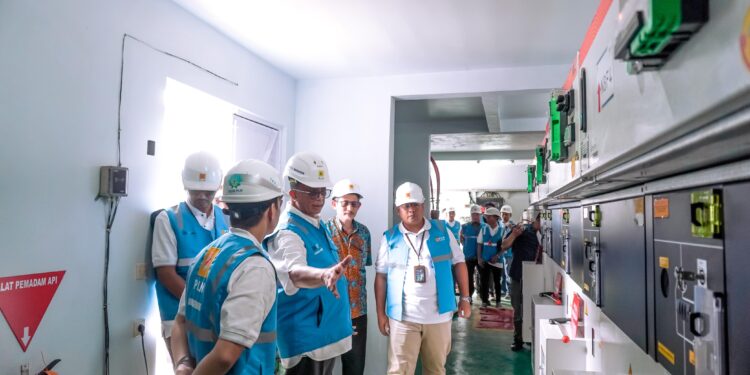 Dukung Bio Farma Raih Sertifikasi WHO, PLN Suplai Listrik Andal untuk Tingkatkan Produksi Vaksin