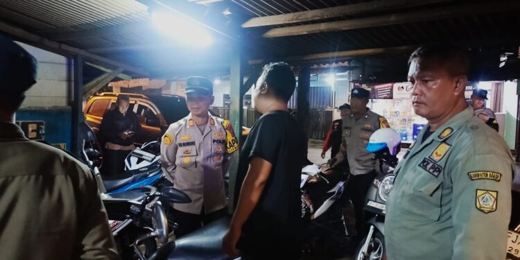 Polsek Citeureup Gelar KRYD, Tingkatkan Keamanan dan Kenyamanan