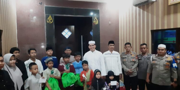 Polsek Gunung Putri Gelar Buka Bersama dan Santunan untuk Anak Yatim