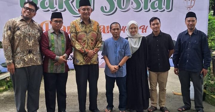 Peduli Warga Sekitar, SIT Yayasan Al Kautsar Bagikan 650 Sembako