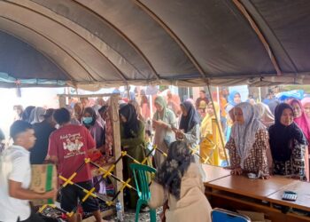 Warga Sukamakmur Padati Kegiatan Gerakan Pangan Murah Jelang Idulfitri