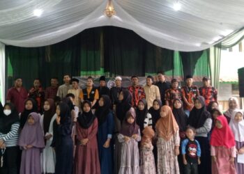 Menjelang Lebaran, Forum Pemuda Cileungsi Kidul Santuni Anak Yatim dan Piatu