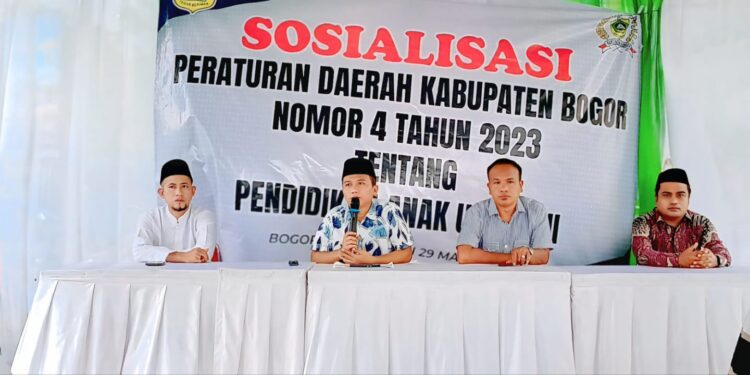Rudi Sabana Sosialisasikan Perda PAUD di Gandoang