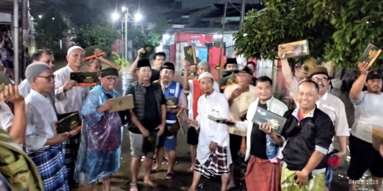 Wilayahnya Dilanda Banjir, Kades Cileungsi Kidul Tinjau Langsung ke Lokasi