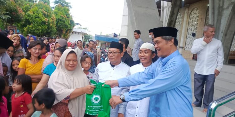 LDII Se-Jawa Barat Serentak Bagikan Takjil, Salahsatunya Gunung Putri
