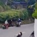 Viral Video Petugas Patwal Diduga Pepet Pengendara Motor di Puncak Sampai Jatuh