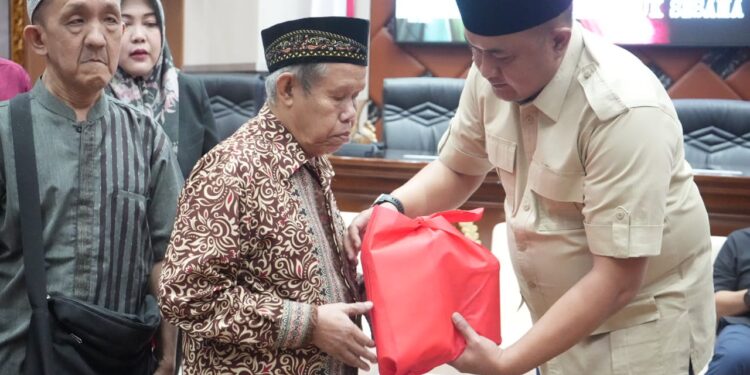 Bupati Bogor dan Sahabat Tunanetra Nurul Qolbi Buka Puasa Bersama
