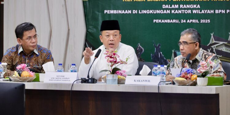 Bina Jajaran Kanwil BPN Provinsi Riau, Menteri Nusron Tegaskan Agar Penyelesaian HGU dan Pemetaan Tanah Jadi Prioritas