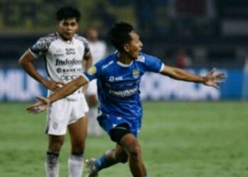 Kokoh di Puncak, Persib Bandung Bungkam Bali United Dengan Skor 2-1