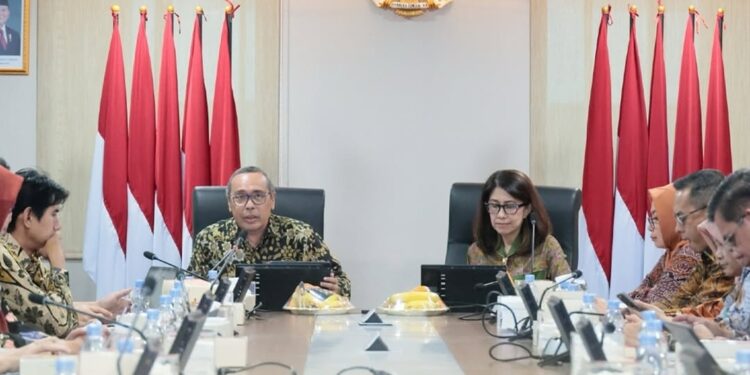 Lakukan Evaluasi Kinerja Triwulan I, Sekjen Kementerian ATR/BPN Tekankan Jajaran untuk Tingkatkan Nilai SAKIP