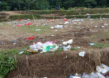 Gubernur tak Hadir, Sampah Berserakan Usai Pesta Rakyat Ngadu Kuluwung di Jonggol