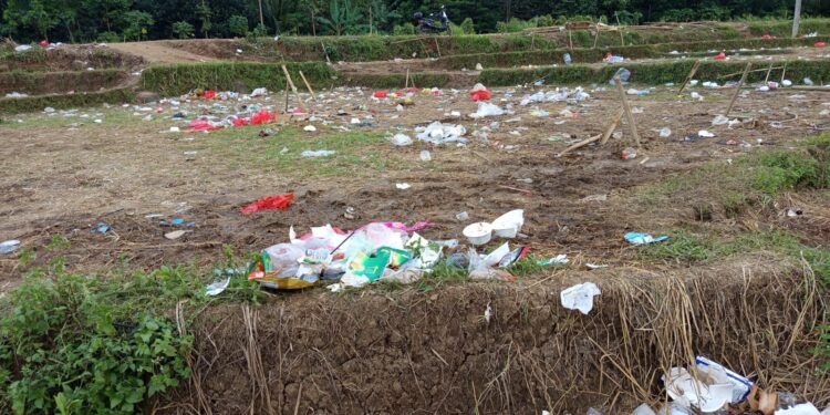 Gubernur tak Hadir, Sampah Berserakan Usai Pesta Rakyat Ngadu Kuluwung di Jonggol