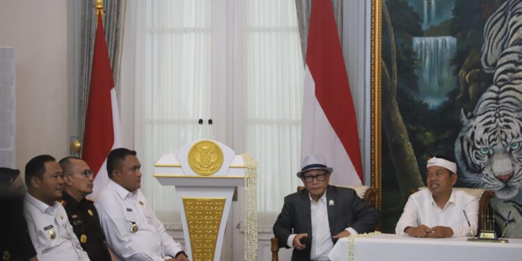 Bupati Rudy Hadiri Coaching Clinic Manajemen ASN se-Jawa Barat