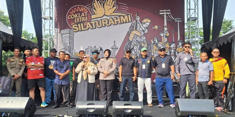 Ajang Silaturahmi, Kartar Desa Kembang Kuning Gelar Pesta Rakyat