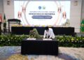 Teken MoU dengan DMI, Menteri Nusron Berkomitmen Tuntaskan Sertipikasi Tanah Wakaf dalam Lima Tahun