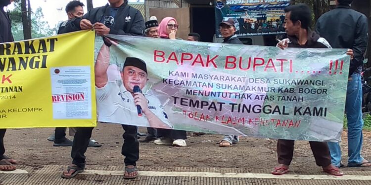 Disebut Masuk Kawasan Hutan Hambalang Timur, Warga Desa Sukawangi Murka Dengan Tindakan Kementerian Kehutanan