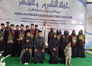 Ponpes Tahfidz Al-Quds Ar-Rasyid Nambo Gelar Haflah Pelepasan dan Tasyakur Santriwan dan Santriwati