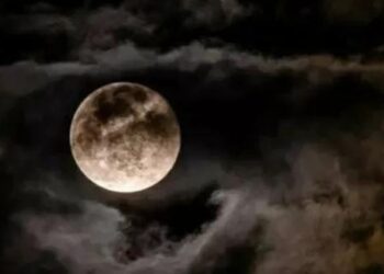 Malam 1 Suro 2025: Tradisi, Makna, dan Tanggal Penting dalam Kalender Jawa