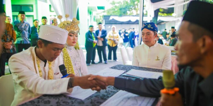 Nikah Massal Meriahkan HJB ke-543, 43 Pasangan Resmi Menjadi Suami Istri