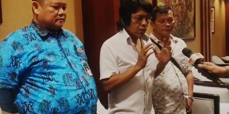 Babak Baru Persoalan Desa Sukawangi, Adian Panggil 3 Kementerian