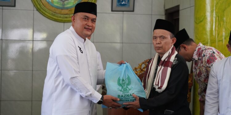 Perkuat Program Keumatan, Bupati Bogor Lanjutkan Kembali Program Jumat Keliling Dimulai dari Masjid Al-Fudhola Cibinong