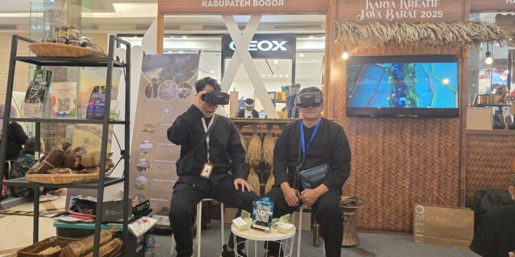 Desa Wisata Malasari Hadirkan Pengalaman VR Eksplorasi Halimun di Ajang Karya Kreatif Jabar 2025