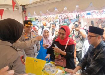 Polres Bogor Gelar Gerakan Pangan Murah, Salurkan 25 Ton Beras untuk Warga