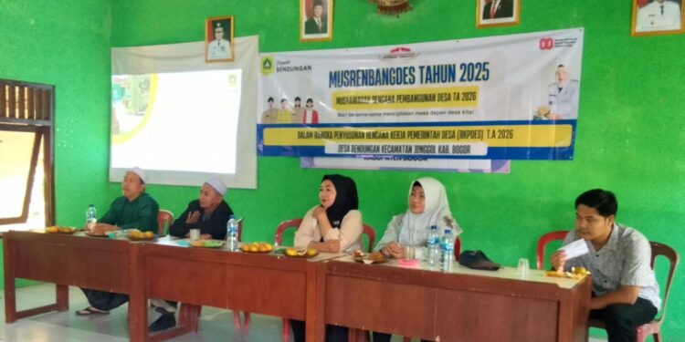 Musrenbangdes Di Desa Bendungan, Hj.Nemi: Utamakan Pembangunan Jalan Desa