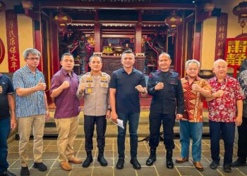 Dhanagun Berbagi Bantuan 60 Ton Beras untuk Warga