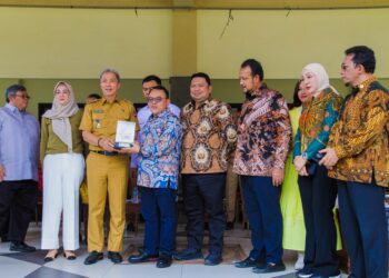 Kunker Komisi VII DPR RI, Dedie Rachim: Siap Terus Bangun Kampung Tematik dan Wisata