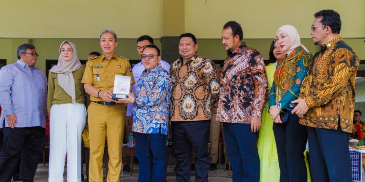 Kunker Komisi VII DPR RI, Dedie Rachim: Siap Terus Bangun Kampung Tematik dan Wisata