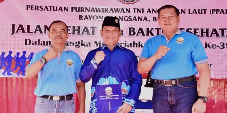 Ketum PPAL Resmikan Kantor Sekretariat Rayon Ciangsana, Kades Udin Saputra Dikukuhkan Jadi Warga Kehormatan