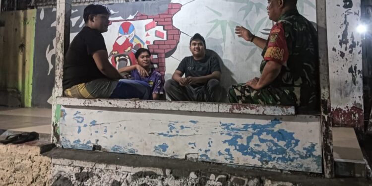 Mencegah Terjadinya Tindakan Kriminalitas, Peltu Iwan Setiawan Berikan Arahan Pada Masyarakat Desa Nambo