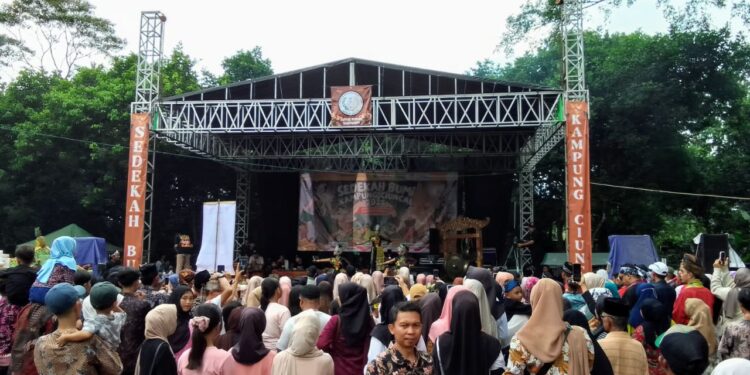 Sedekah Bumi Kampung Ciuncal 2025, Apriyasyah: Melestarikan Adat Budaya