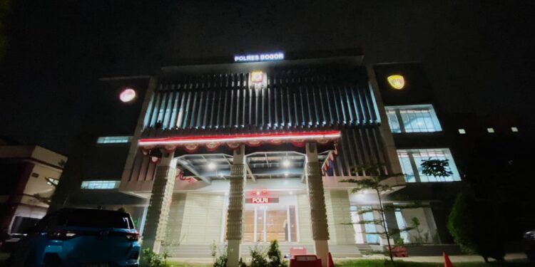Direktur PT Ferry Sonneville Jalani Pemeriksaan di Polres Bogor