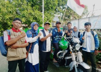 Melalui Pokirnya!!, Achmad Fathoni Salurkan 113 Bantuan Alat untuk 80 KRL di Bogor Timur