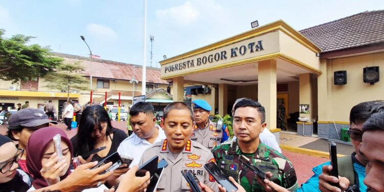 Sinergi TNI, Polri, dan Pemkot Bogor Bersatu Jaga Keamanan, Sebanyak 350 Paket Sembako Dibagikan