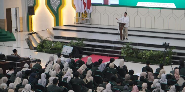 Menteri Nusron Ajak Mahasiswa Urun Tangan dan Urun Karya Selesaikan Persoalan Pertanahan