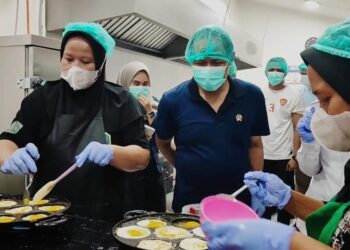 Usai Bebersih, Menteri LH Tinjau Pengelolaan MBG di Kota Bogor