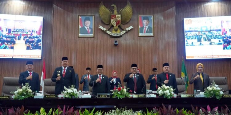 Prioritas Pelayanan Publik, DPRD dan Pemkot Bekasi Teken MoU KUA-PPAS APBD 2026