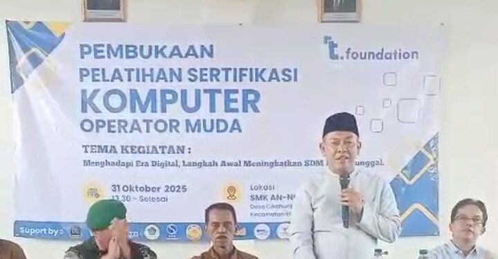 Kadisnaker Bogor Apresiasi Pelatihan Komputer T-Foundation: Bermanfaat Kurangi Pengangguran