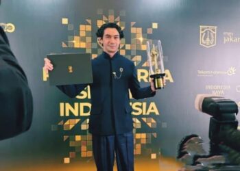 Reza Rahadian raih Piala Citra kategori penulis skenario terbaik FFI