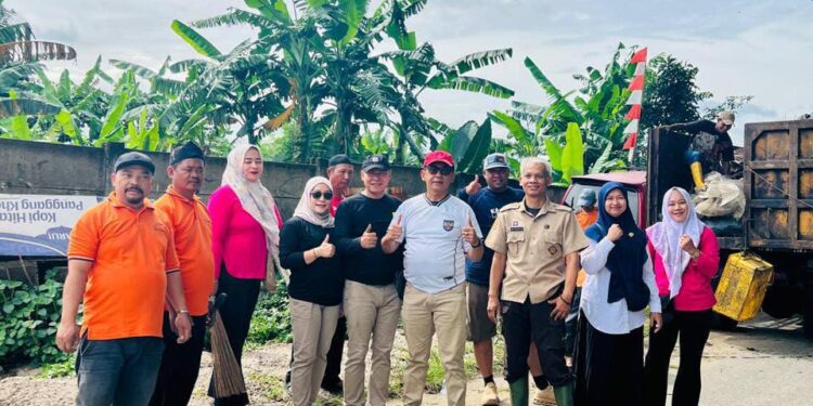 Banyak Sampah, Tiga Desa di Babakan Madang Gelar Jum’at Bersih Serentak