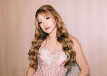 Panen Hujatan, Selebgram Regina Phoenix Akhirnya Minta Maaf Usai Serobot BLINK Cilik di Konser BLACKPINK