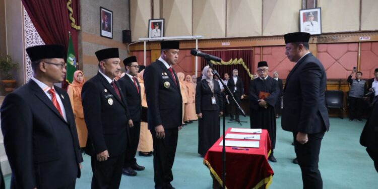 Ratusan Rotasi Mutasi Pejabat Disorot DPRD Kota Bekasi