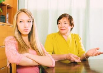 Kenali 5 Tanda Mertua Toxic Perusak Pernikahan dan Cara Mengatasinya