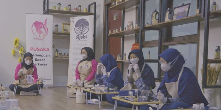 Sukses Berdayakan Perempuan, SBI Narogong Borong Dua Predikat Gold di Indonesian SDGs Awards 2025