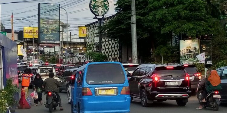 Dishub Akan Istirahatkan 2.000 Angkot, Sopir Dijanjikan Dapat Subsidi